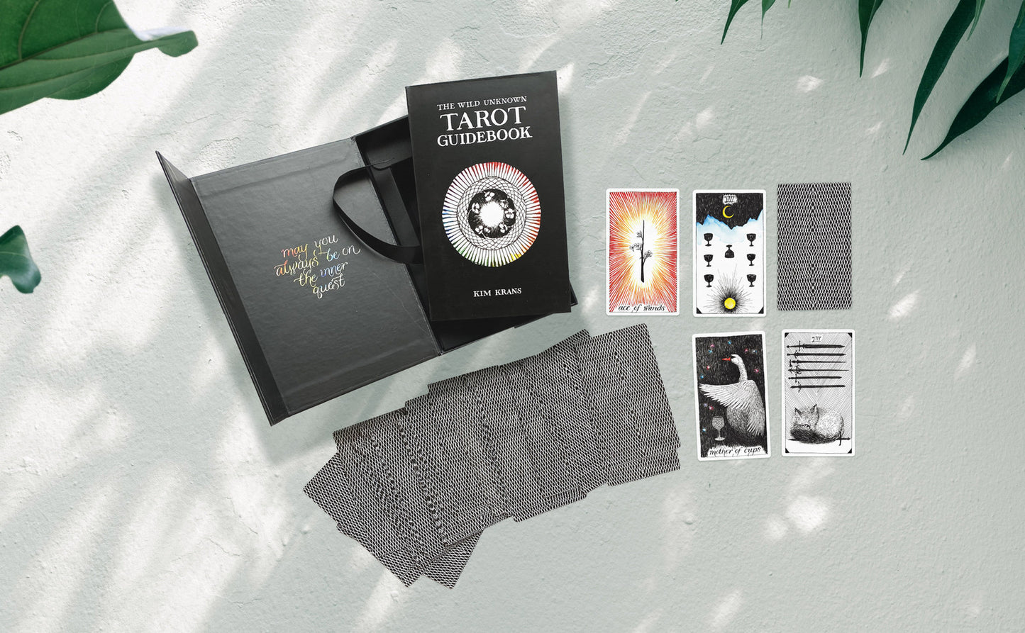 ワイルド アンノウン タロット The Wild Unknown Tarot