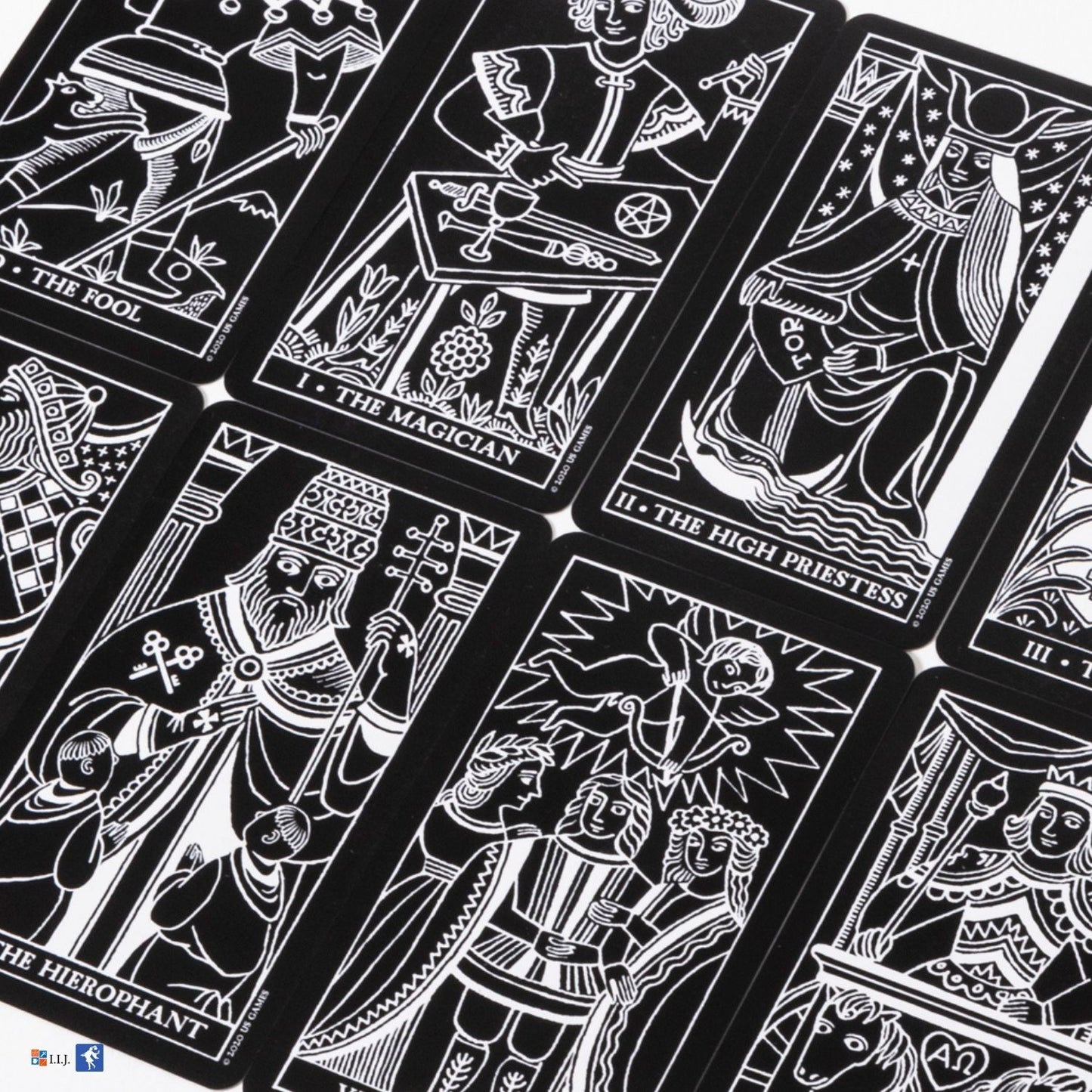 インバージョン タロット(缶ケース) Inversion Tarot in a Tin