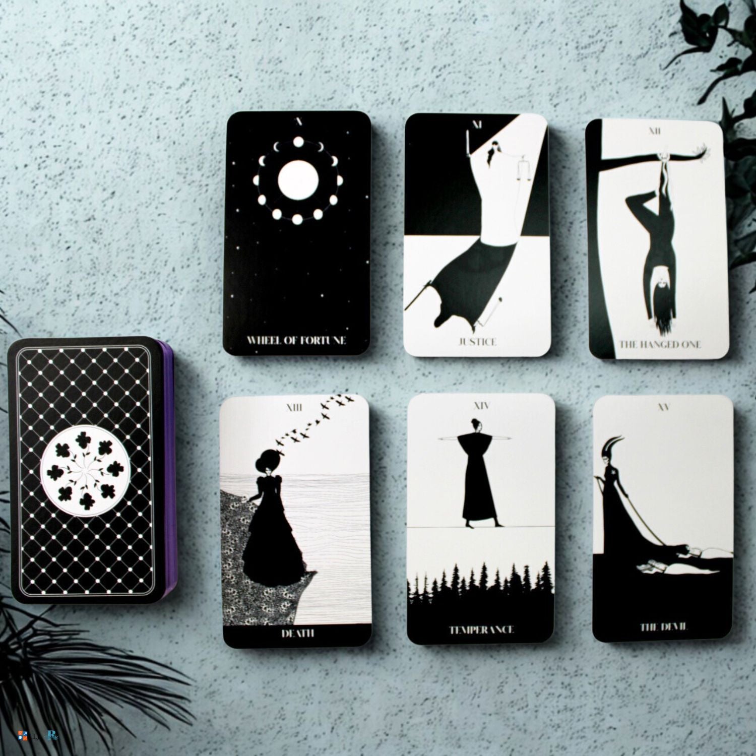 ブラック・バイオレット・タロット Black Violet Tarot – クロノス