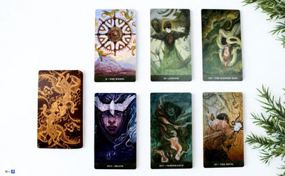 ブラッド・ムーン・タロット Blood Moon Tarot