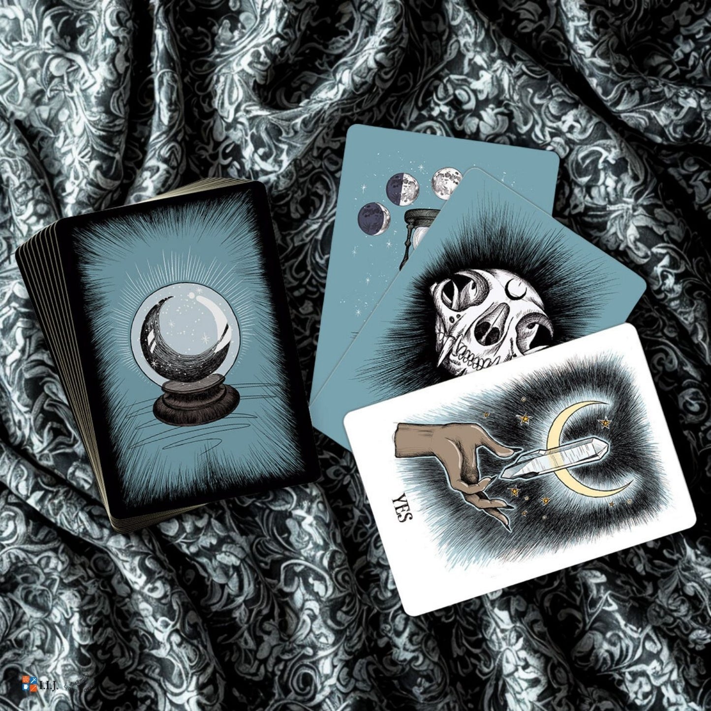 クリスタル・ボール・ポケット・オラクル