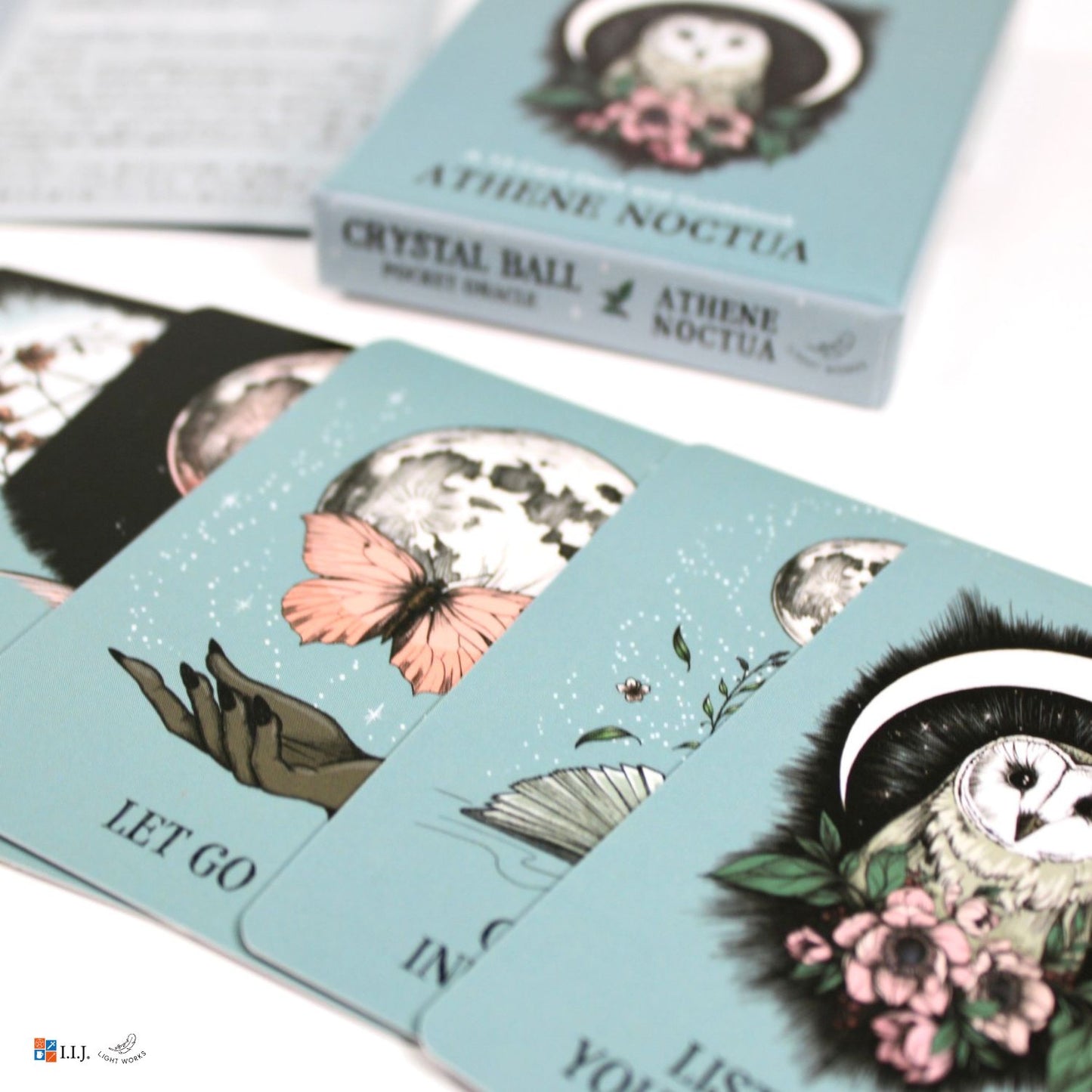 クリスタル・ボール・ポケット・オラクル