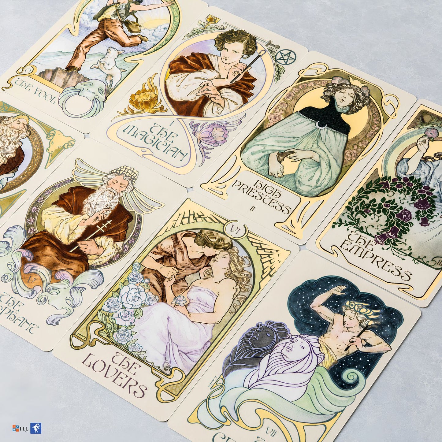 Ethereal Visions: Illuminated Tarot Deck
