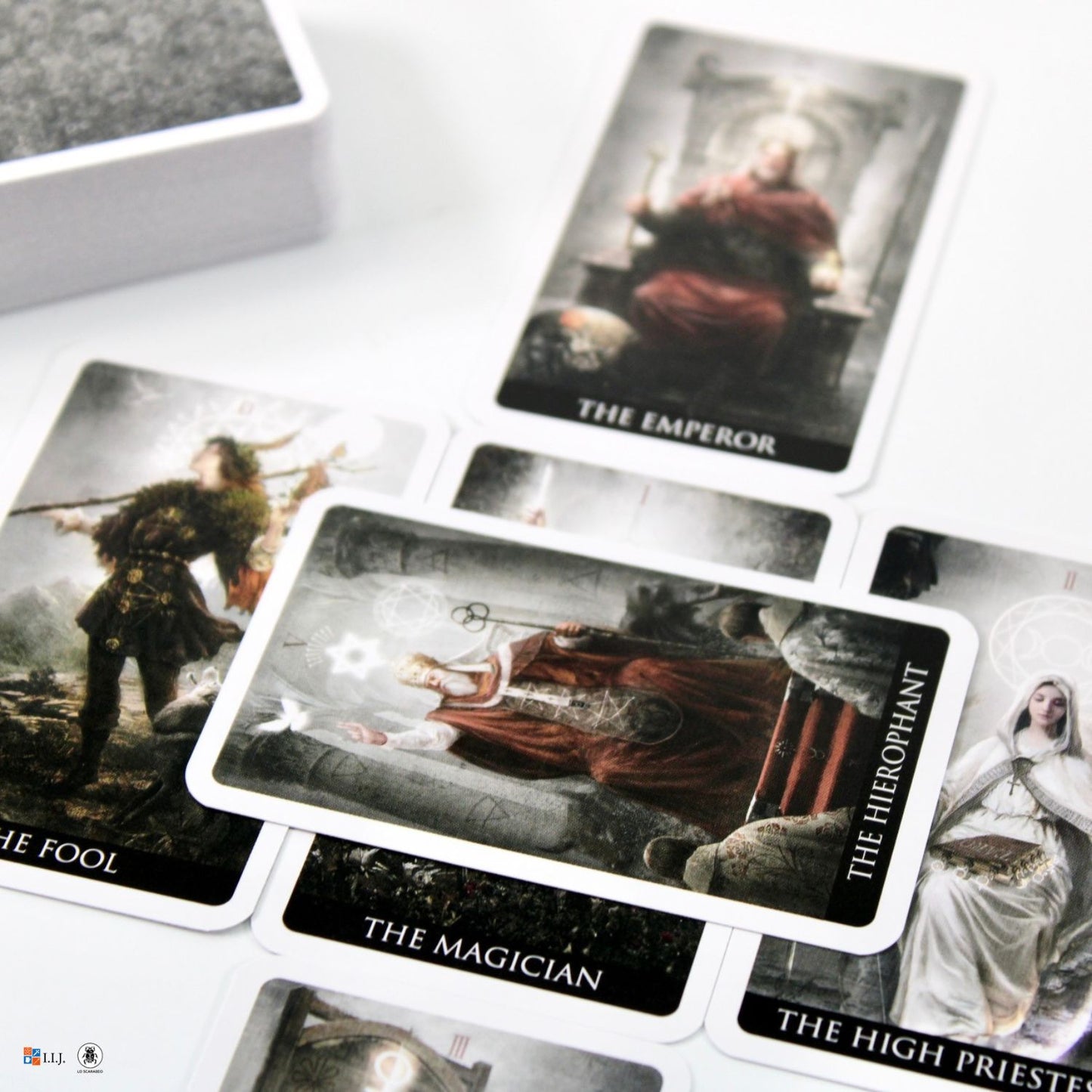 ヘブン＆アース・タロット・ミニ Heaven & Earth Tarot MINI