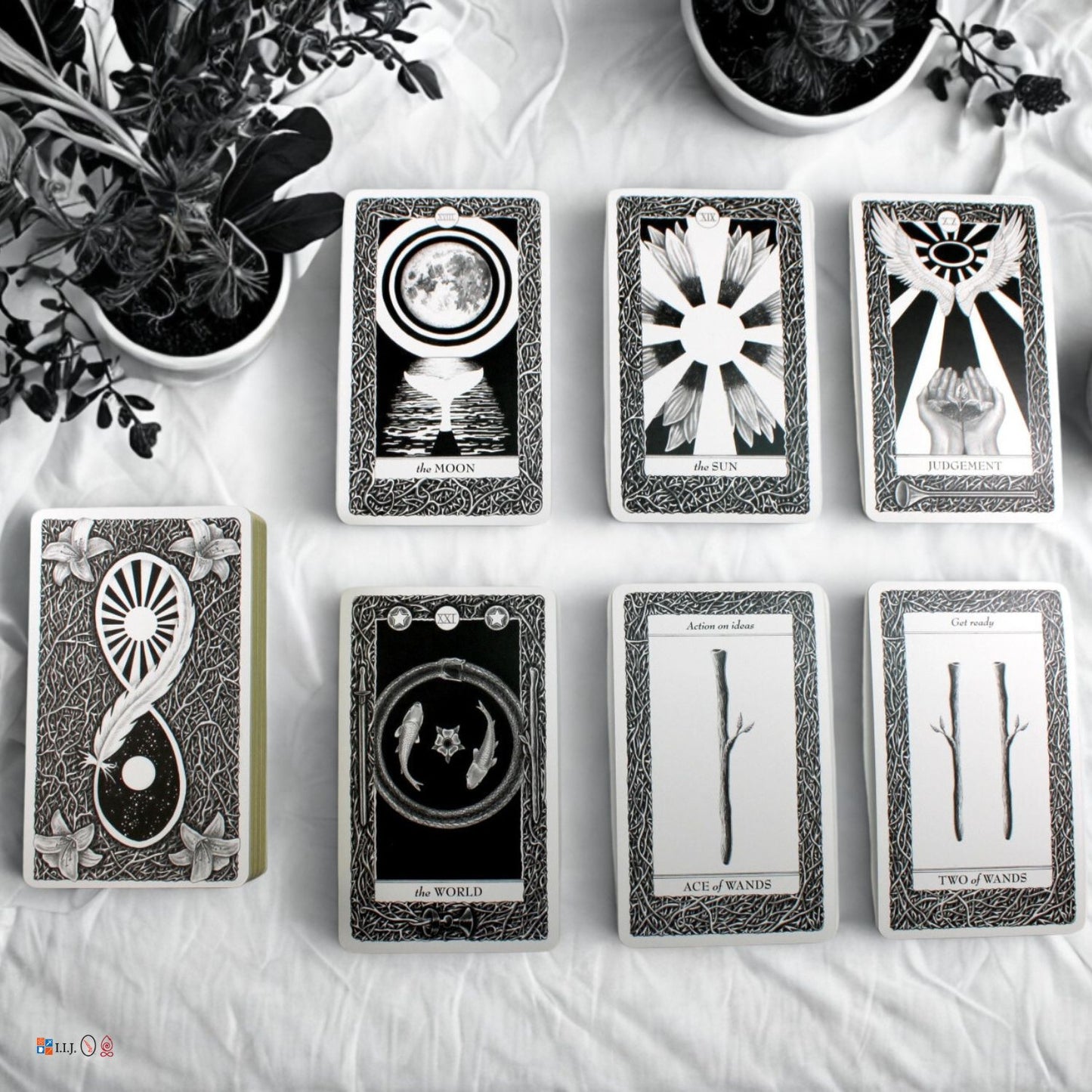 ライゼルズ・エターナル・タロット Lieselle's Eternal Tarot