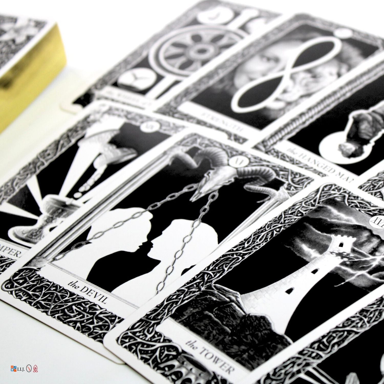 ライゼルズ・エターナル・タロット Lieselle's Eternal Tarot