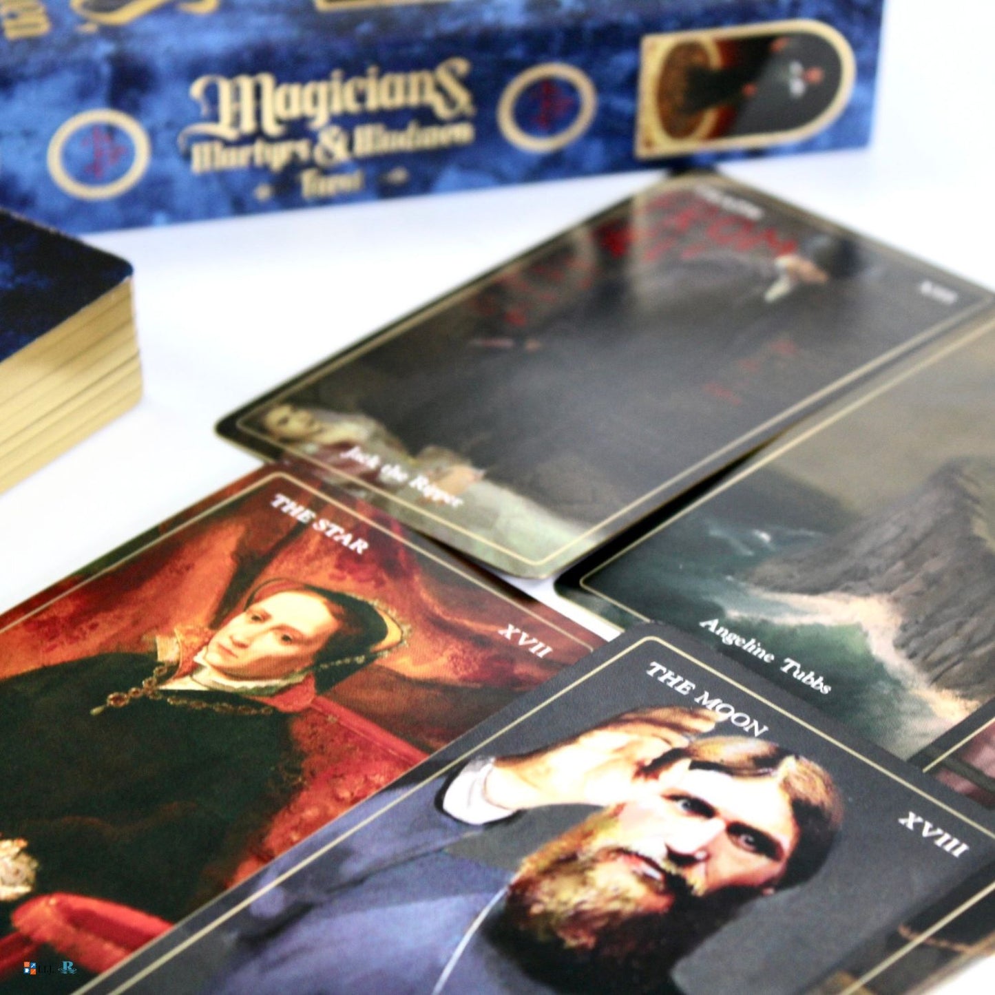 マジシャンズ・マーティーズ＆マッドメン・タロット Magicians, Martyrs & Madmen Tarot