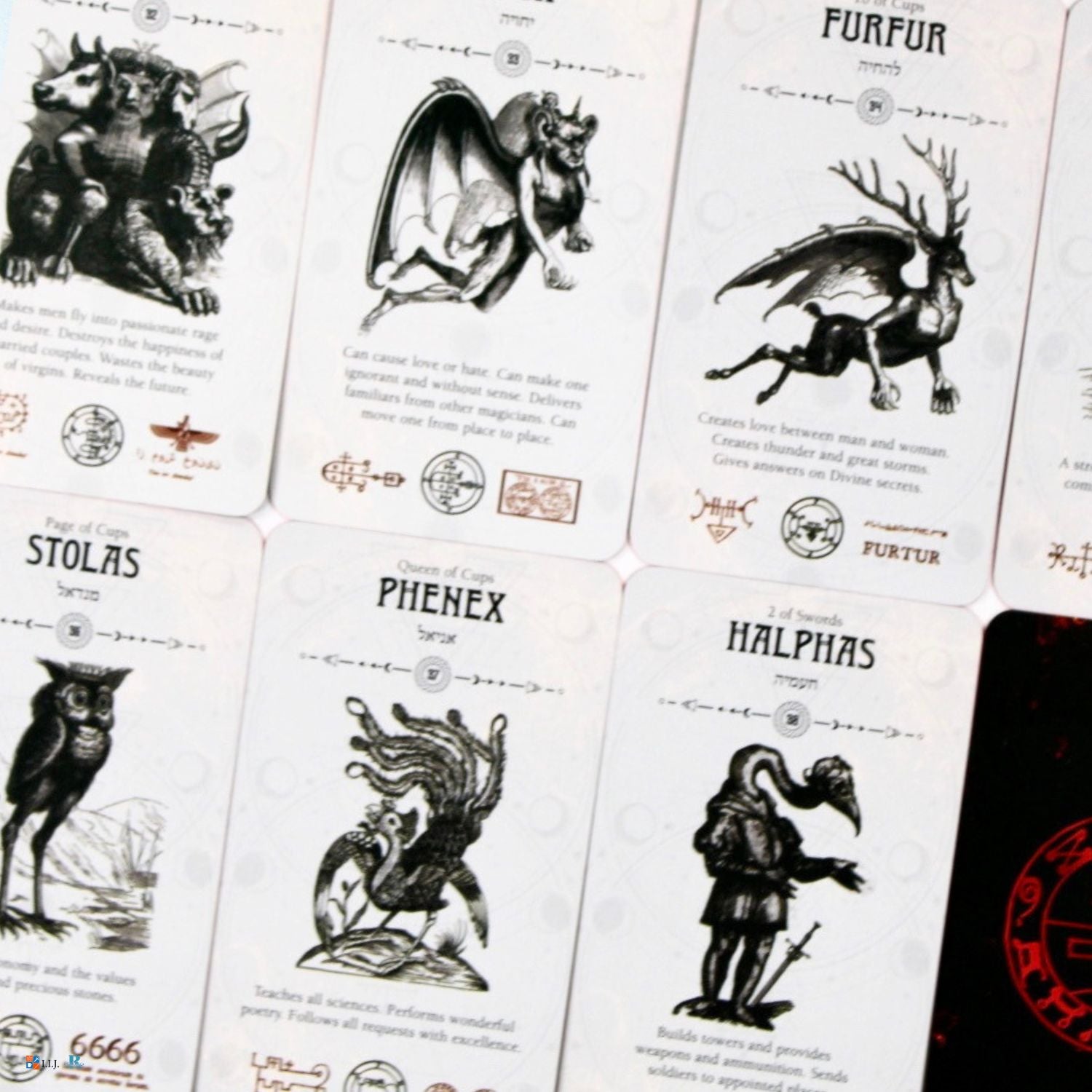 オカルト・タロット・ポケット・エディション 缶入り Occult Tarot Pocket Tin Edition