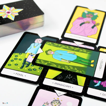 レインボー・ムーン・タロット Rainbow Moon Tarot