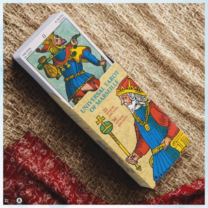ユニバーサル・タロット・オブ・マルセイユ Universal Tarot of Marseille